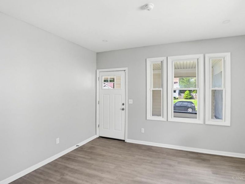 1831 Dallas Avenue, North College Hill, OH 45239 Photo 6