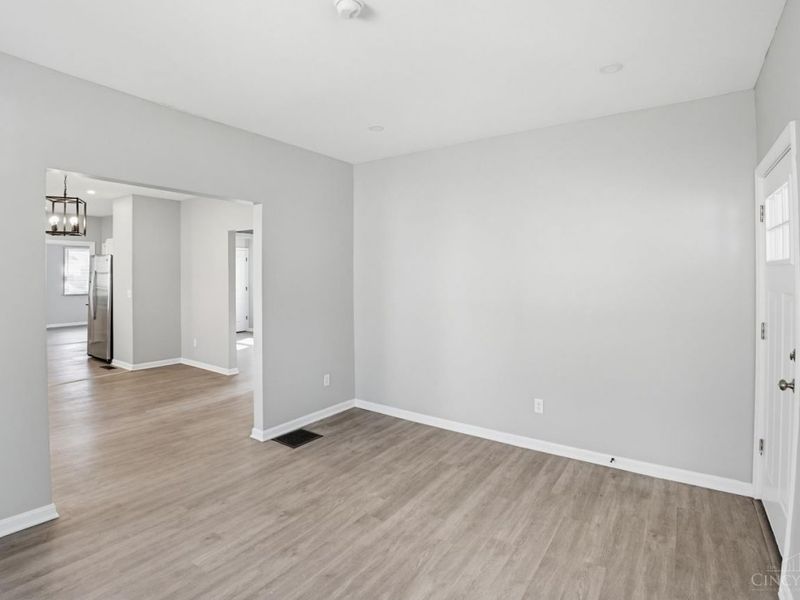 1831 Dallas Avenue, North College Hill, OH 45239 Photo 8