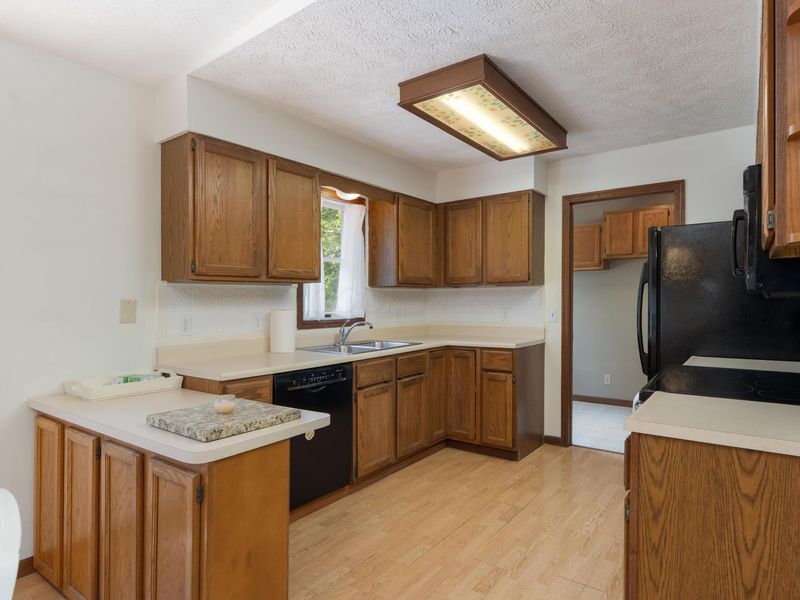 275 N Parkway Drive, Delaware, OH 43015 Photo 15