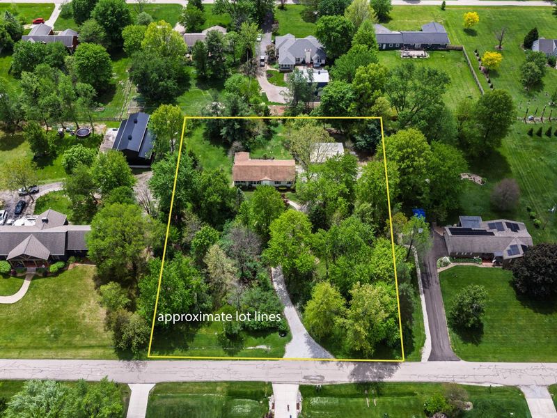 275 N Parkway Drive, Delaware, OH 43015 Photo 4