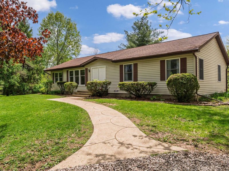 275 N Parkway Drive, Delaware, OH 43015 Photo 8
