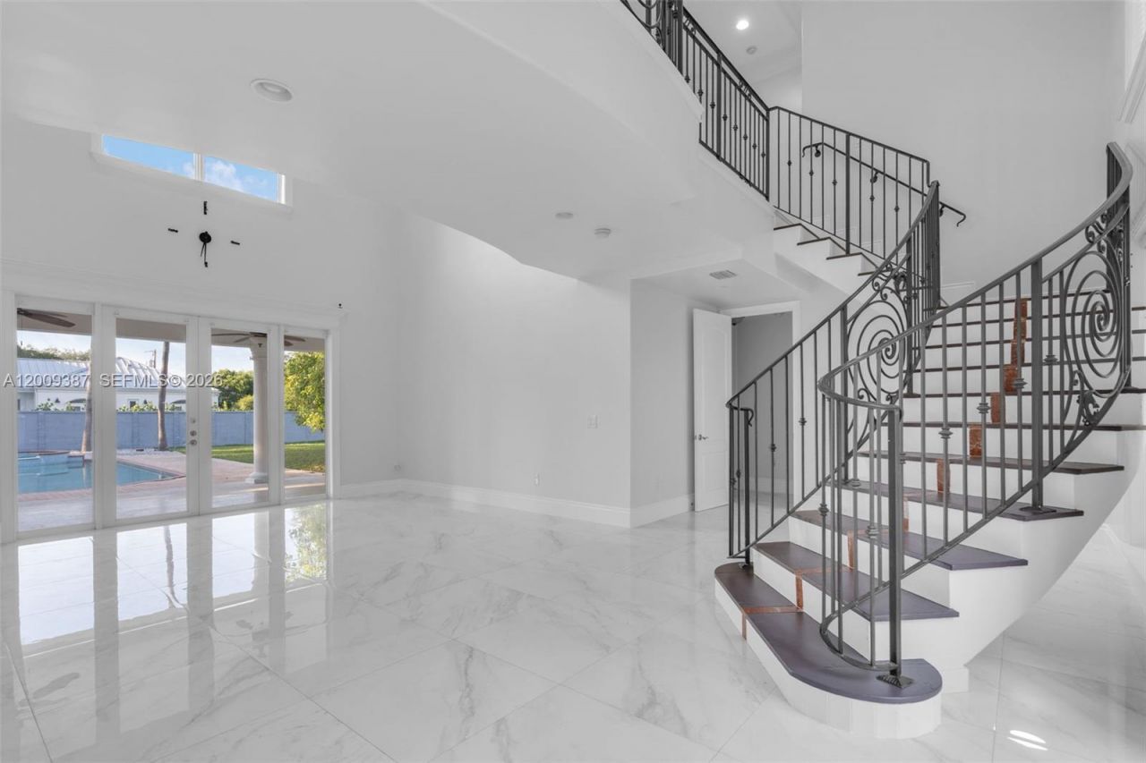 8479 SW 122nd St, Miami, FL 33156 Photo