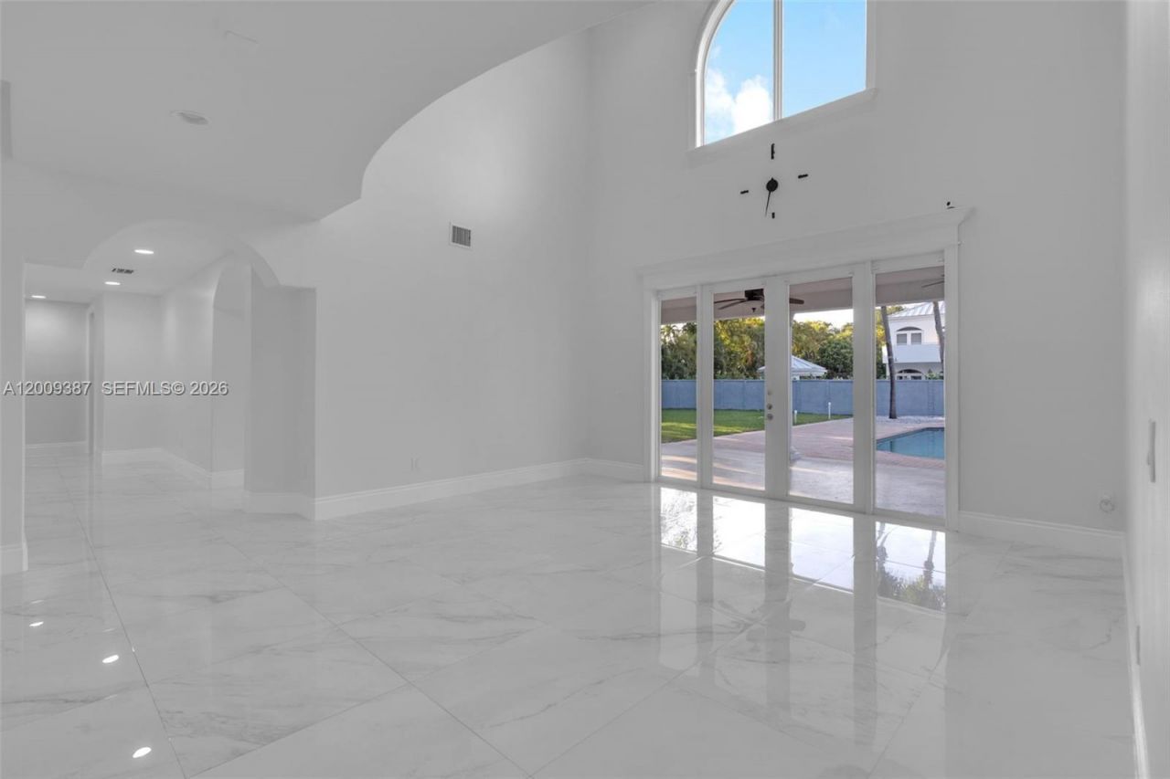 8479 SW 122nd St, Miami, FL 33156 Photo