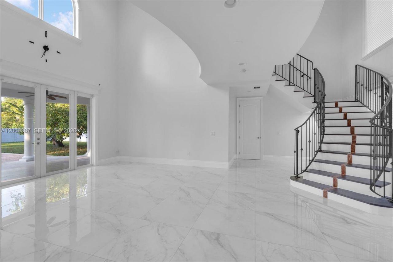 8479 SW 122nd St, Miami, FL 33156 Photo