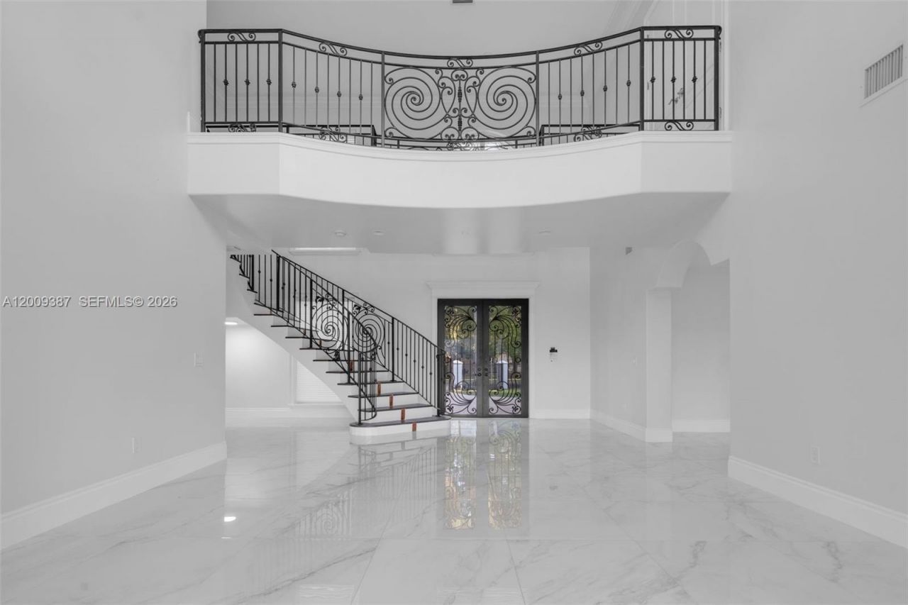 8479 SW 122nd St, Miami, FL 33156 Photo