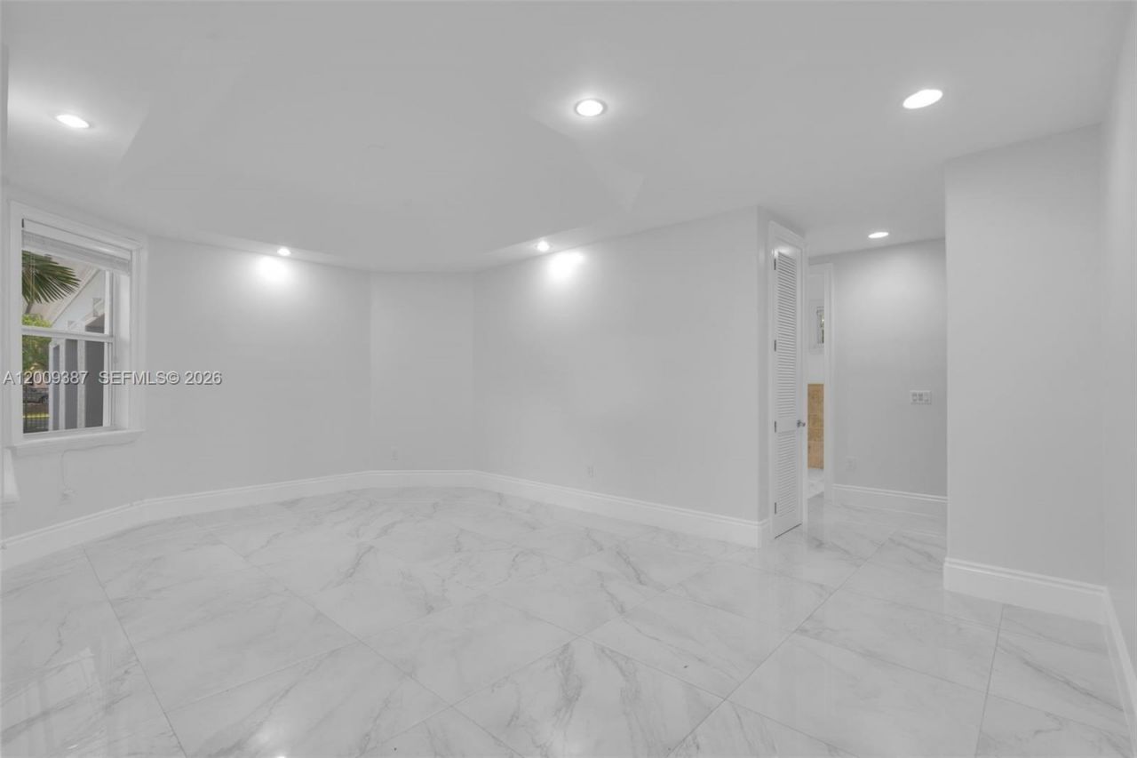 8479 SW 122nd St, Miami, FL 33156 Photo