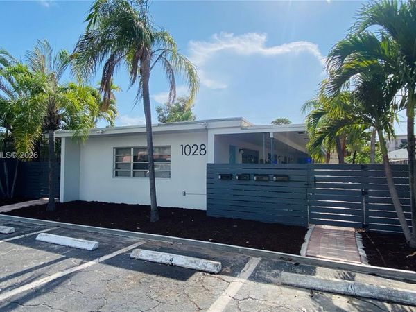 1028 NE 16th Ter , Unit 2, Fort Lauderdale, FL 33304