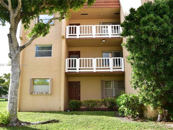 9321 Sunrise Lakes Blvd , Unit 201, Sunrise, FL 33322