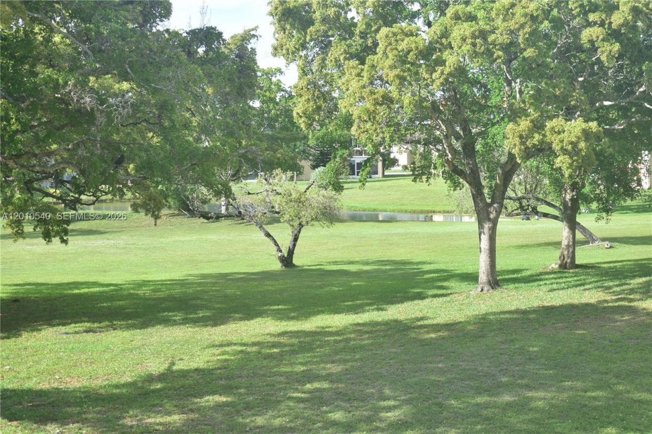 9321 Sunrise Lakes Blvd , Unit 201, Sunrise, FL 33322 Photo