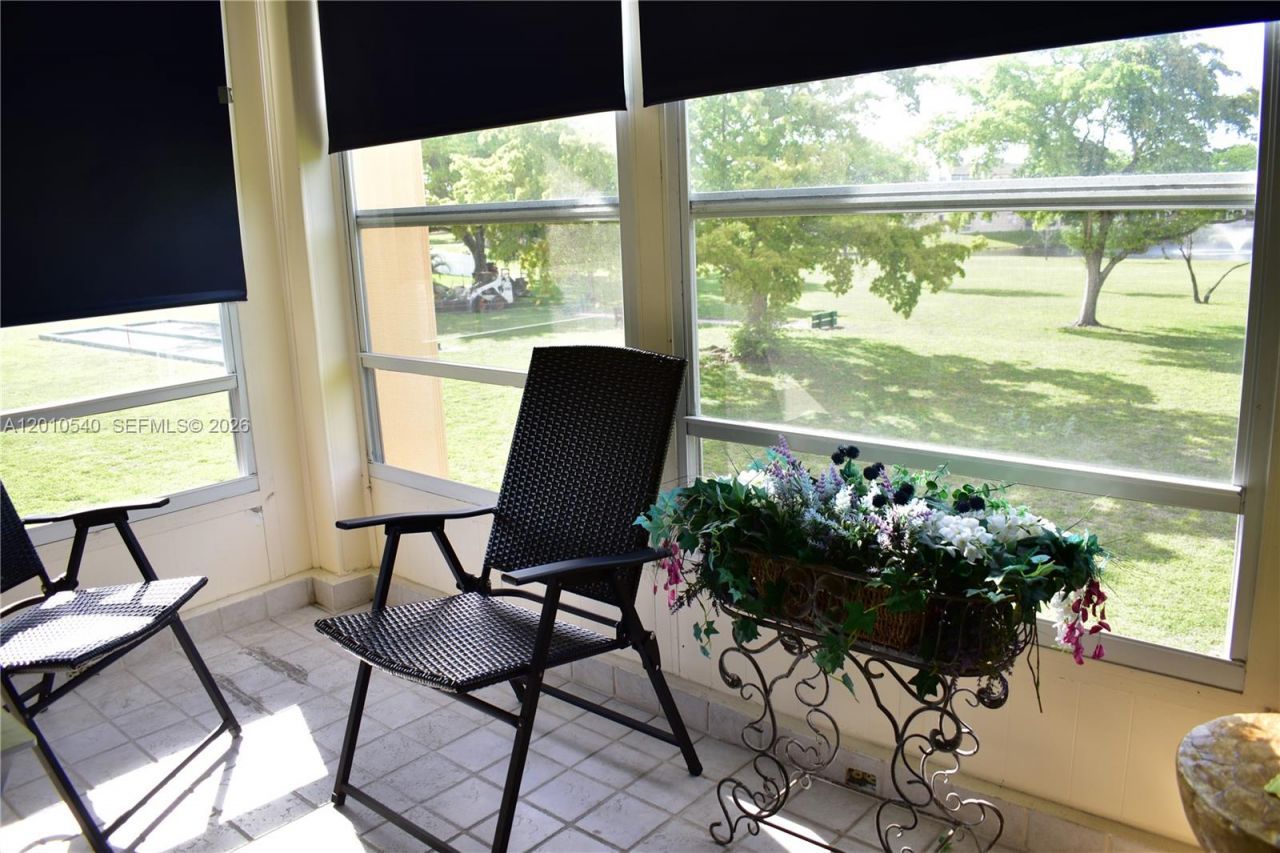 9321 Sunrise Lakes Blvd , Unit 201, Sunrise, FL 33322 Photo