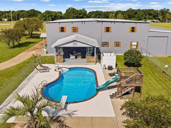 21756 Koier Road, Robertsdale, AL 36567