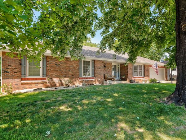 5709 S Clay Avenue, Springfield, MO 65810
