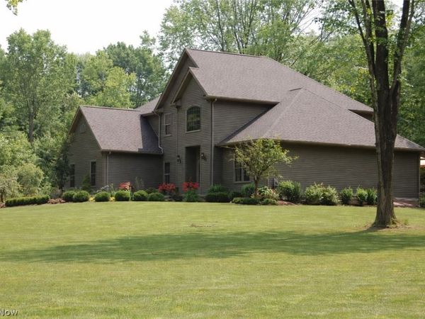 1829 State Route 7 NE, Brookfield, OH 44403