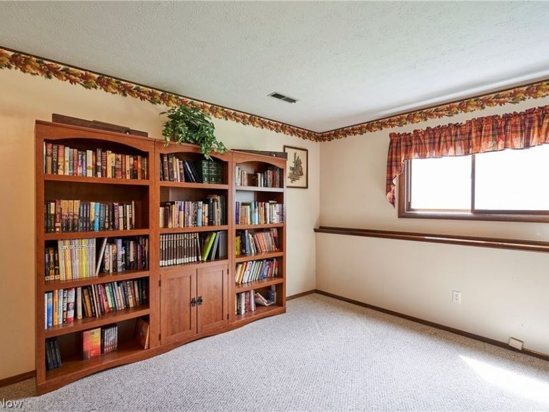 34138 Gem Circle , North Ridgeville, OH 44039 Photo 16
