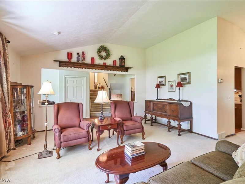 34138 Gem Circle , North Ridgeville, OH 44039 Photo 4
