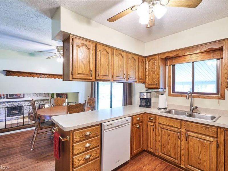 34138 Gem Circle , North Ridgeville, OH 44039 Photo 6