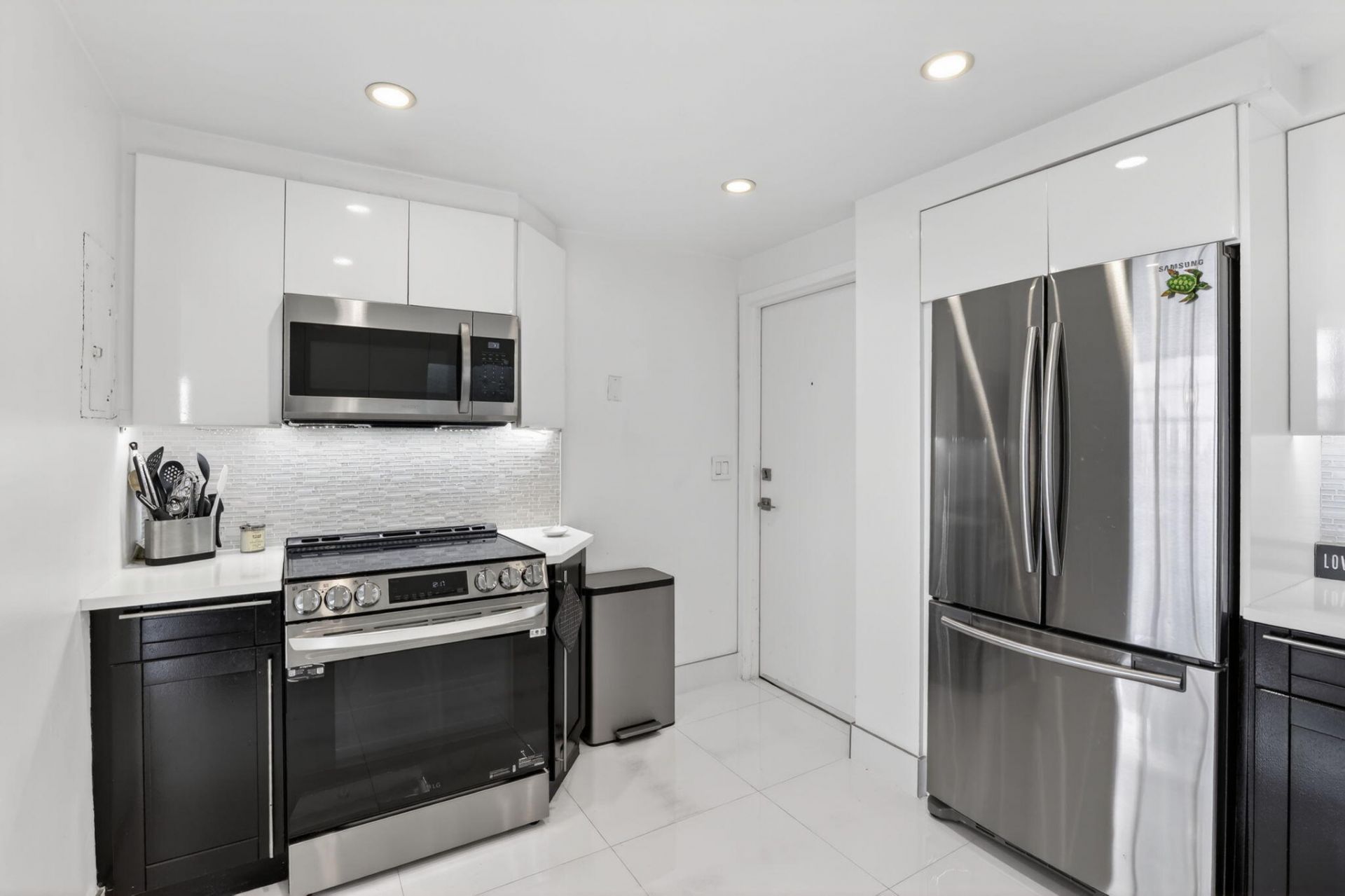 1170 N Federal Highway, Unit 501, Fort Lauderdale, FL 33304 Photo