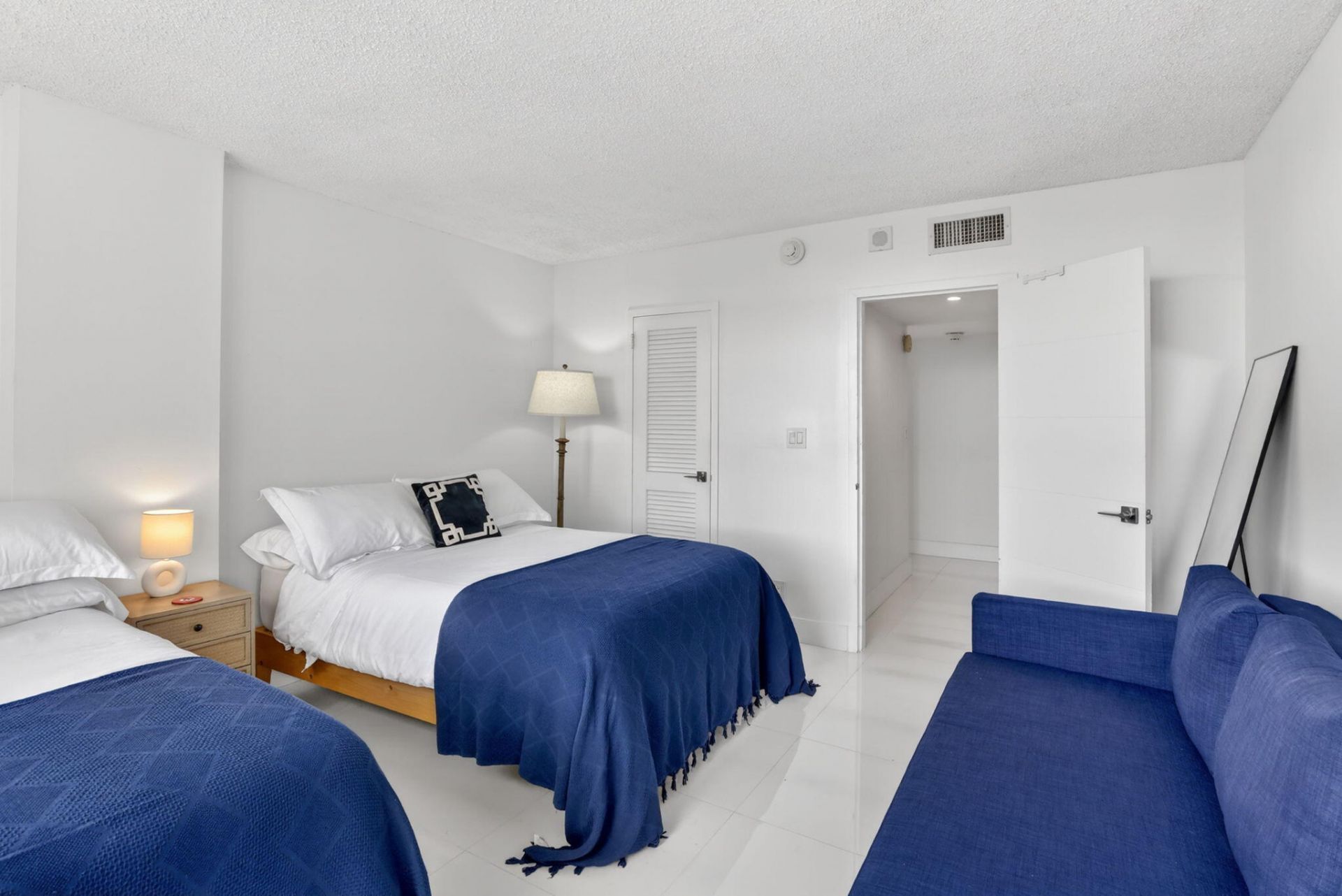 1170 N Federal Highway, Unit 501, Fort Lauderdale, FL 33304 Photo