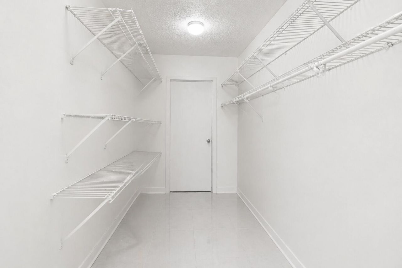 1170 N Federal Highway, Unit 501, Fort Lauderdale, FL 33304 Photo