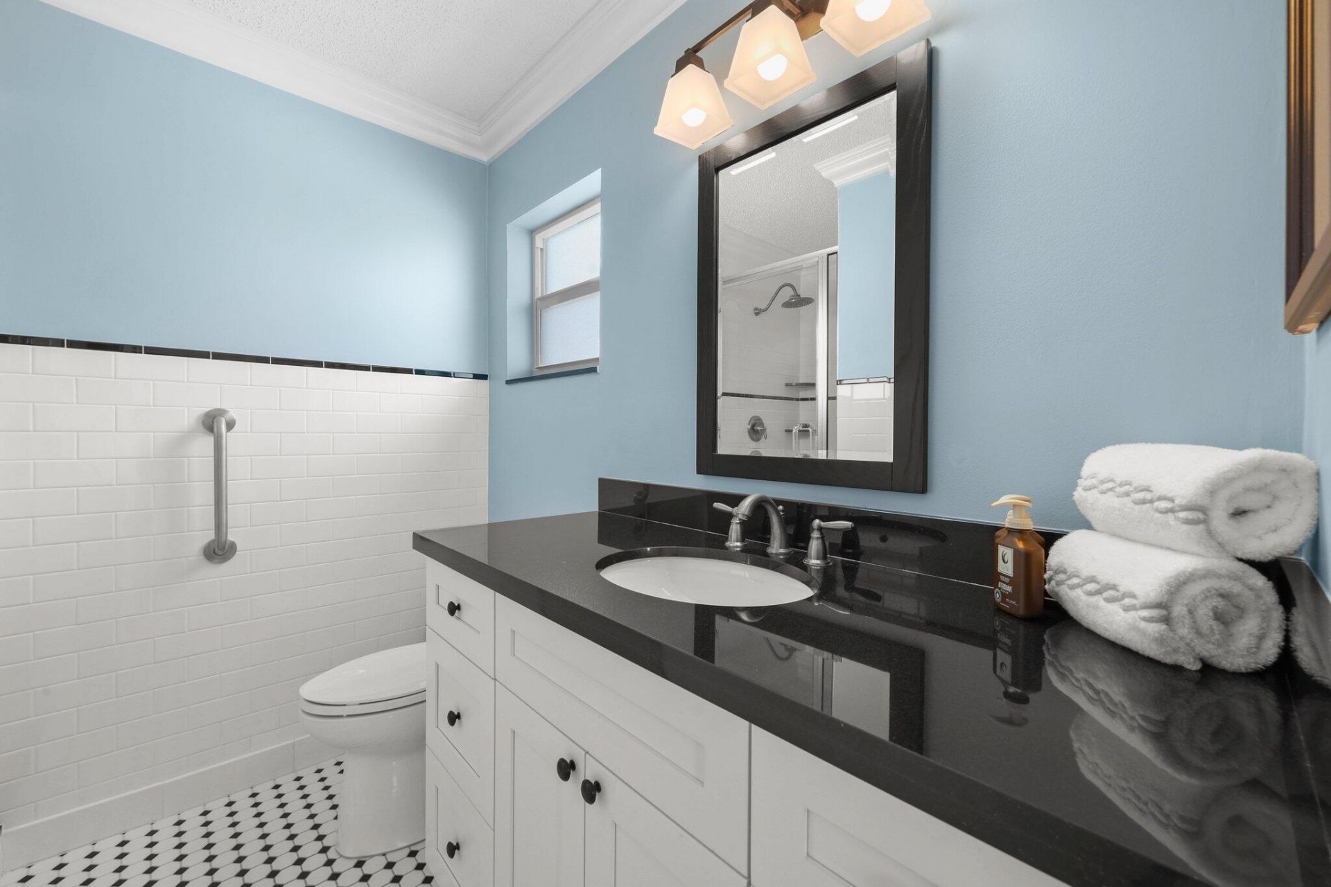 2114 SW 13th Place, Boynton Beach, FL 33426 Photo
