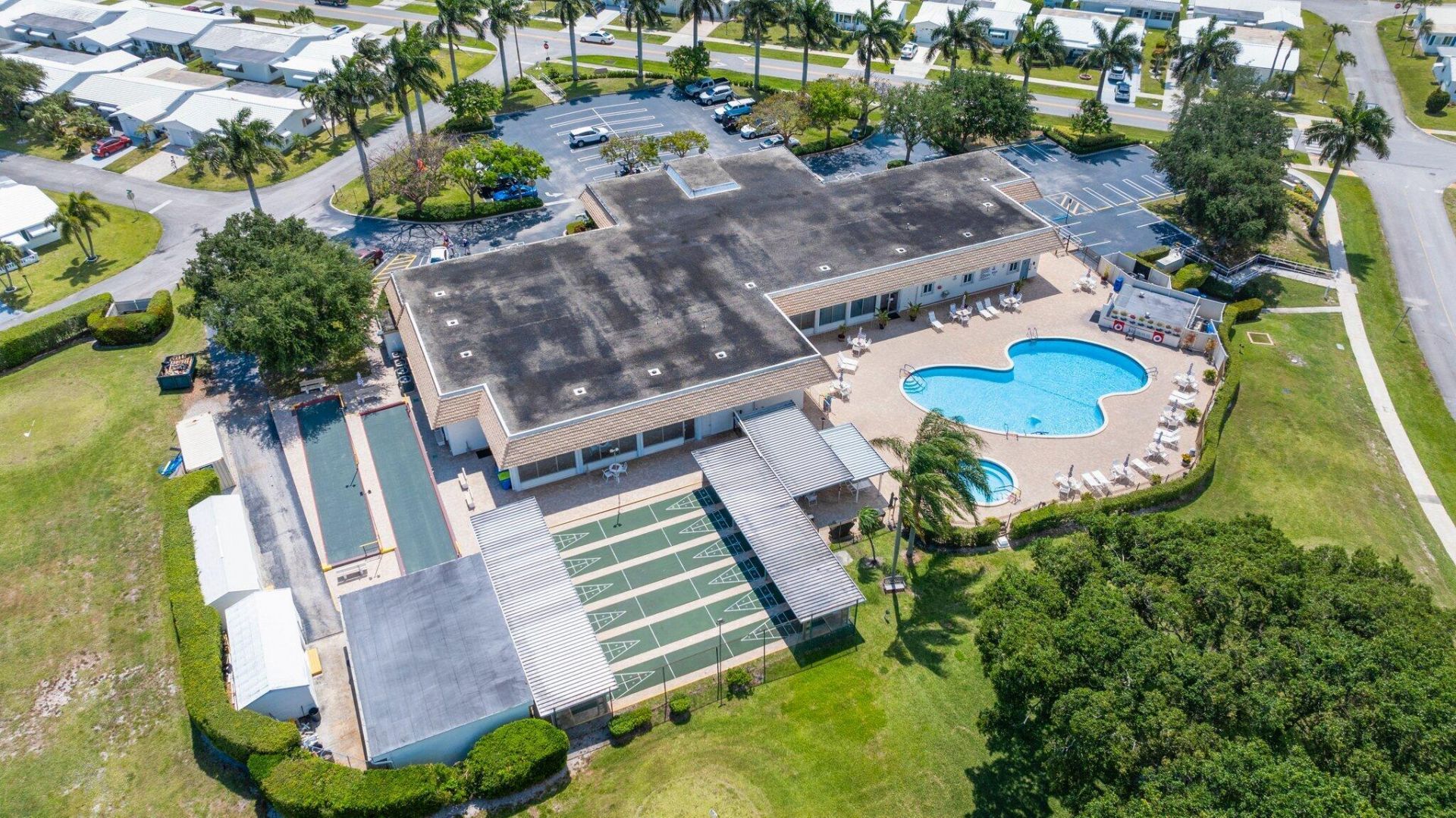 2114 SW 13th Place, Boynton Beach, FL 33426 Photo