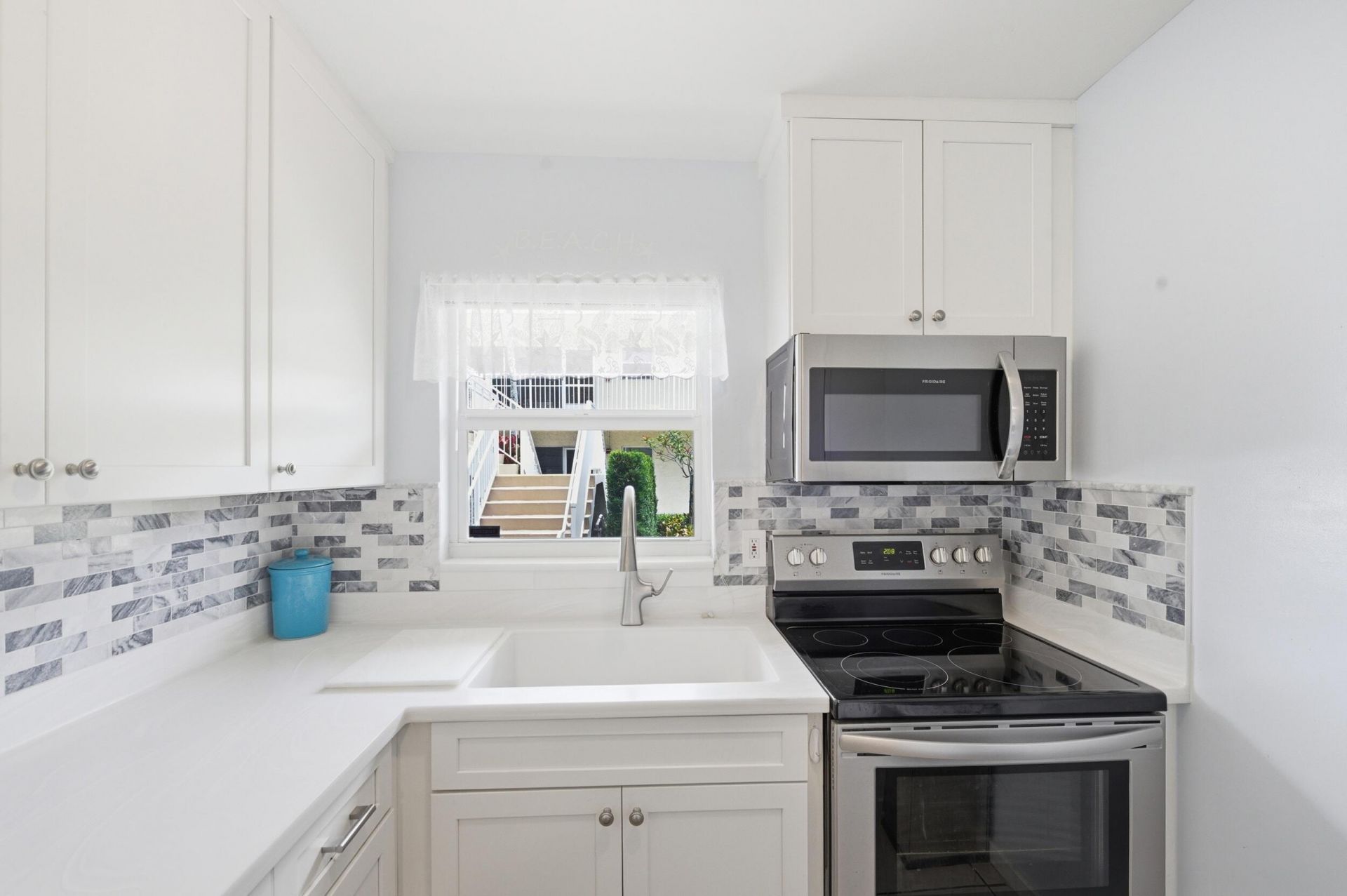 600 Snug Harbor Drive, Unit A10, Boynton Beach, FL 33435 Photo