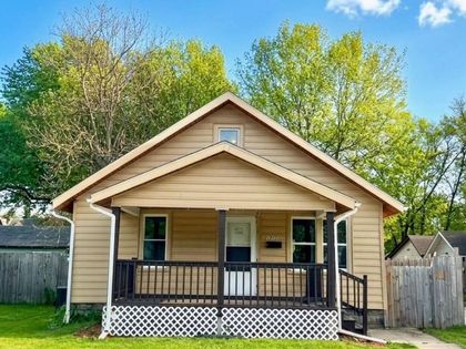 1512 Vernon Street Rockford, IL 61103
