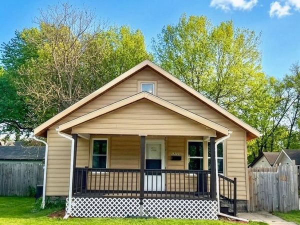 1512 Vernon Street, ROCKFORD, IL 61103