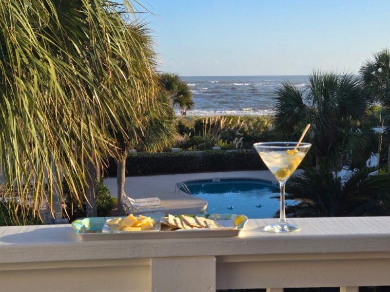 17 Beach Club Villas Photo 5