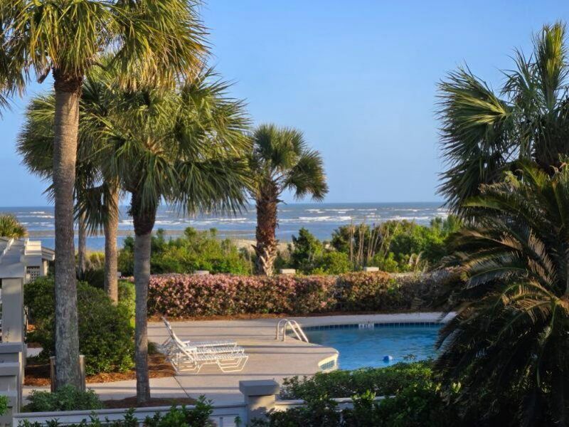 17 Beach Club Villas Photo 9