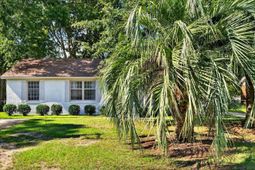 3452 Plaza Lane photo 4