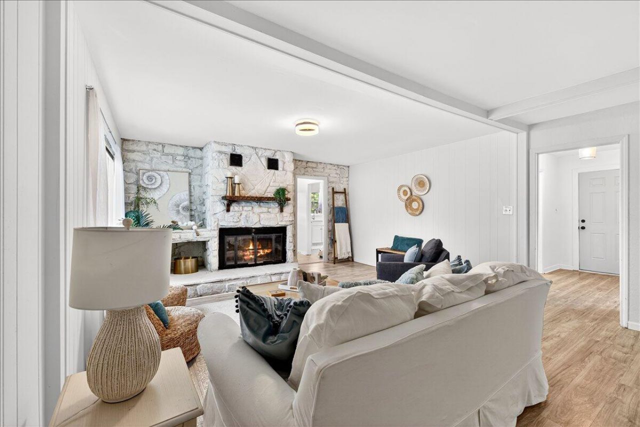 3452 Plaza Lane Photo 30