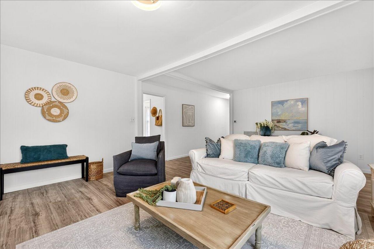 3452 Plaza Lane Photo 31