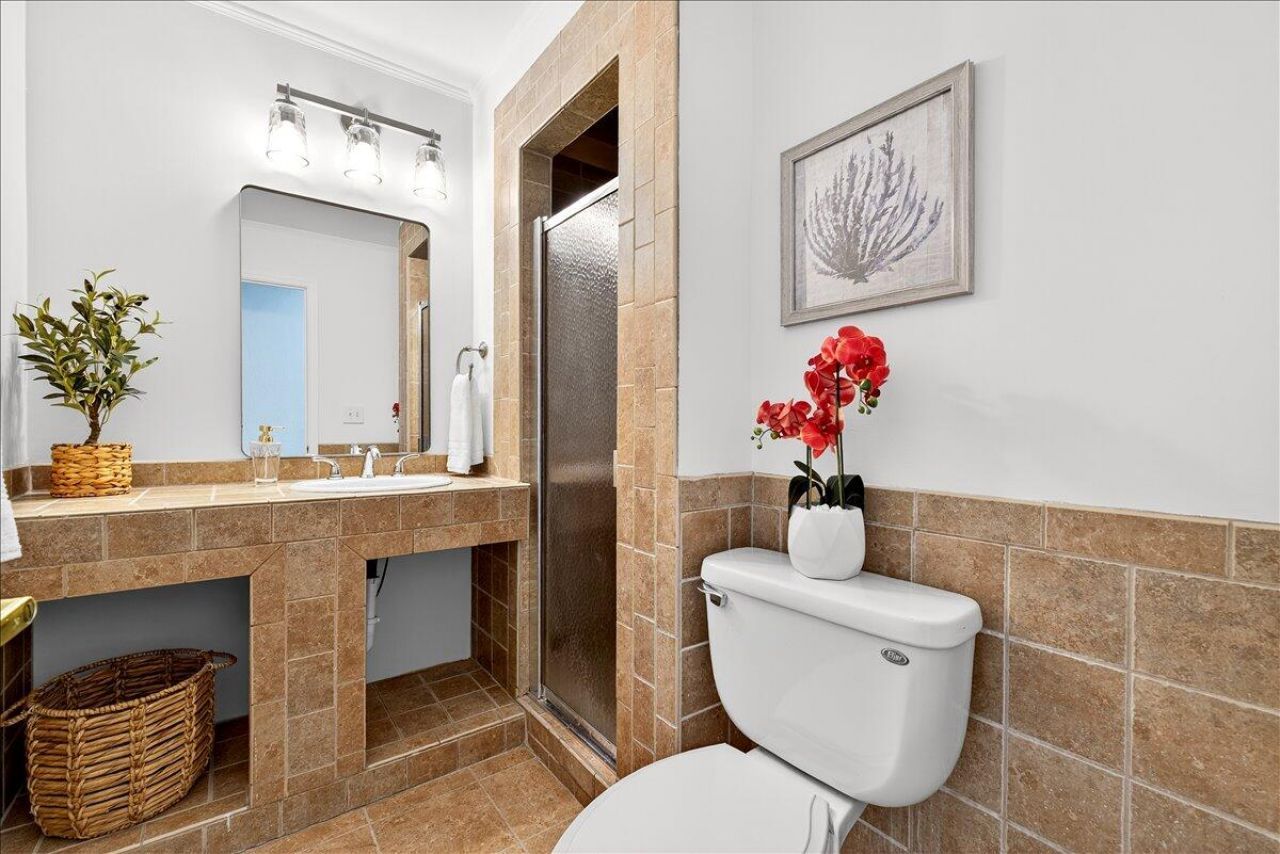 3452 Plaza Lane Photo 40