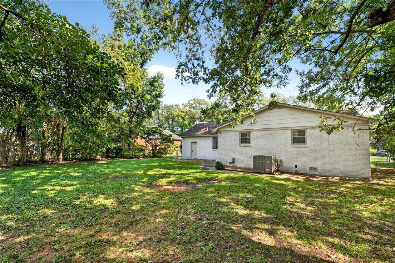 3452 Plaza Lane Photo 47