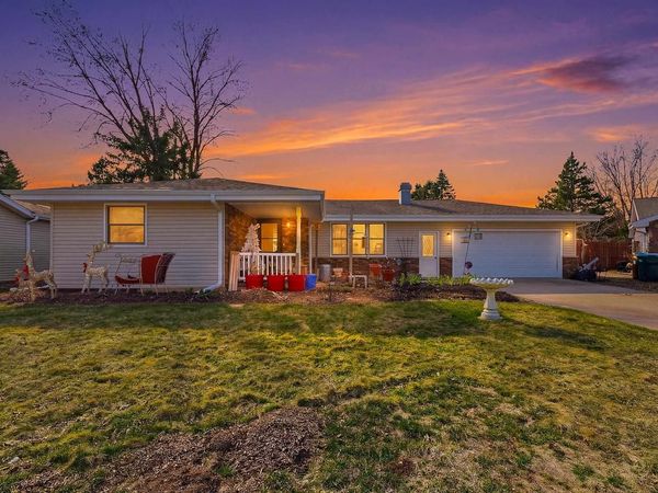 2149 Connies Court, Appleton, WI 54914