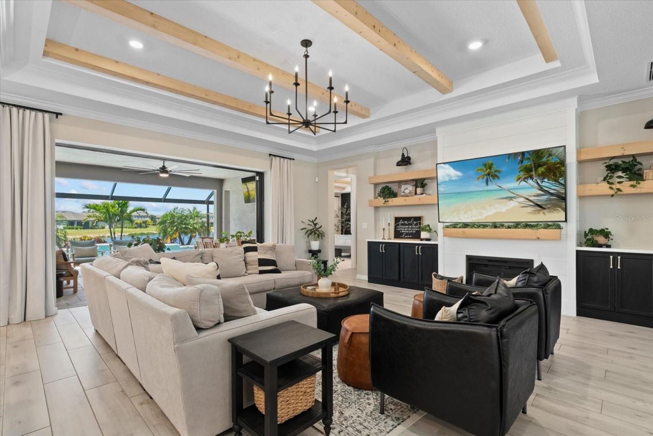 9293 Tequila Sunrise Drive, Sarasota, FL 34241 Photo