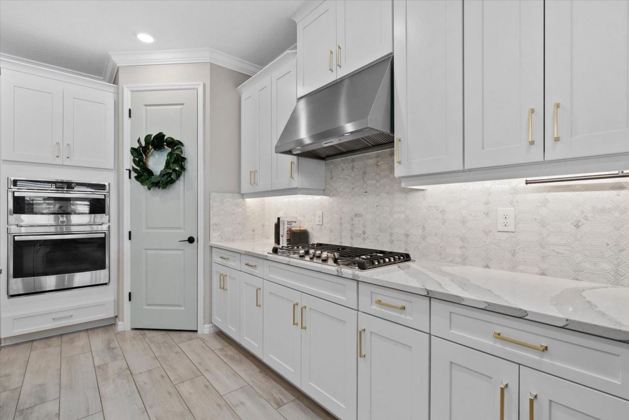 9293 Tequila Sunrise Drive, Sarasota, FL 34241 Photo