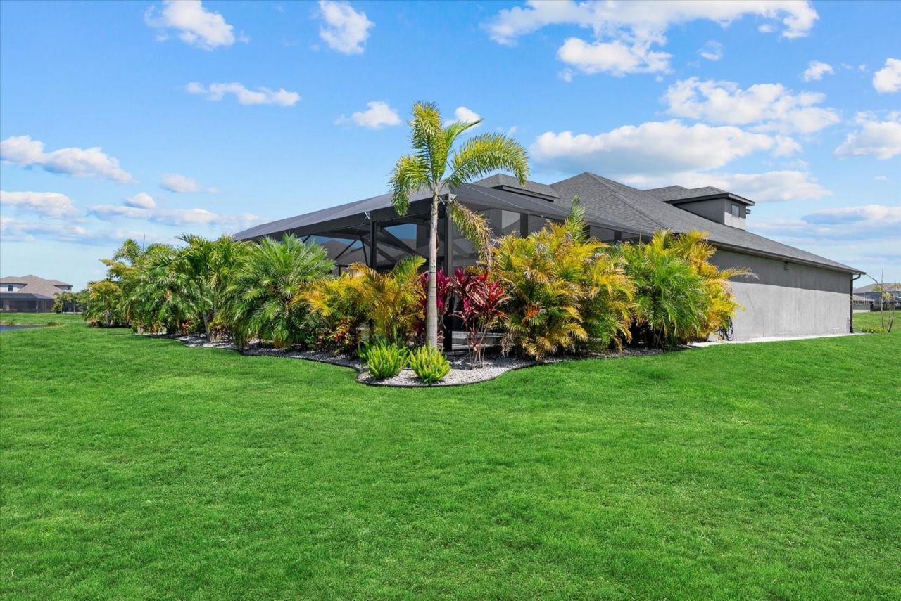 9293 Tequila Sunrise Drive, Sarasota, FL 34241 Photo