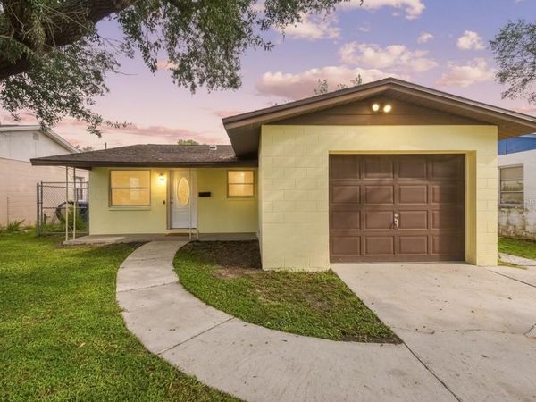 231 93RD AVENUE N, ST PETERSBURG, FL 33702