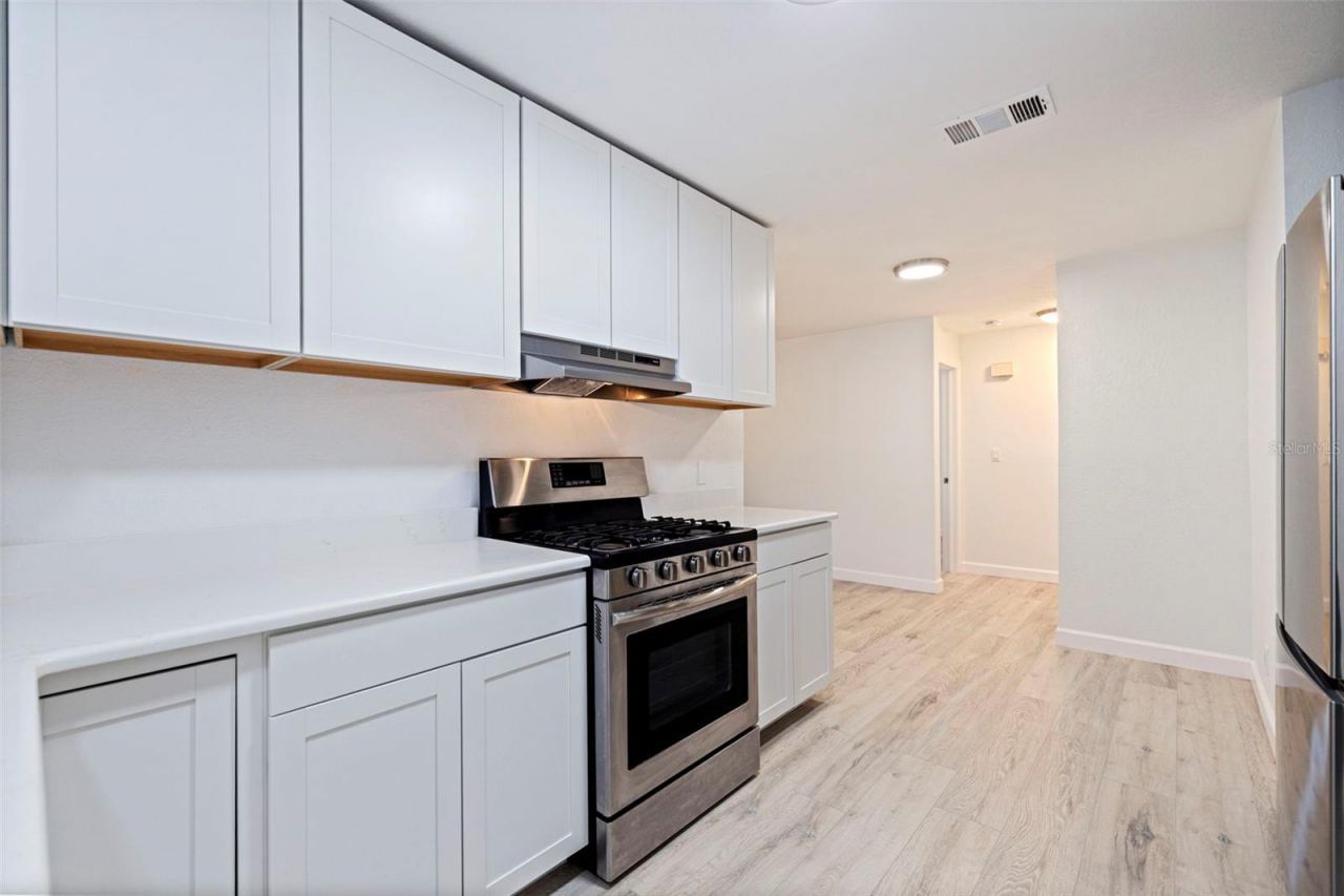 231 93rd Avenue N, Saint Petersburg, FL 33702 Photo
