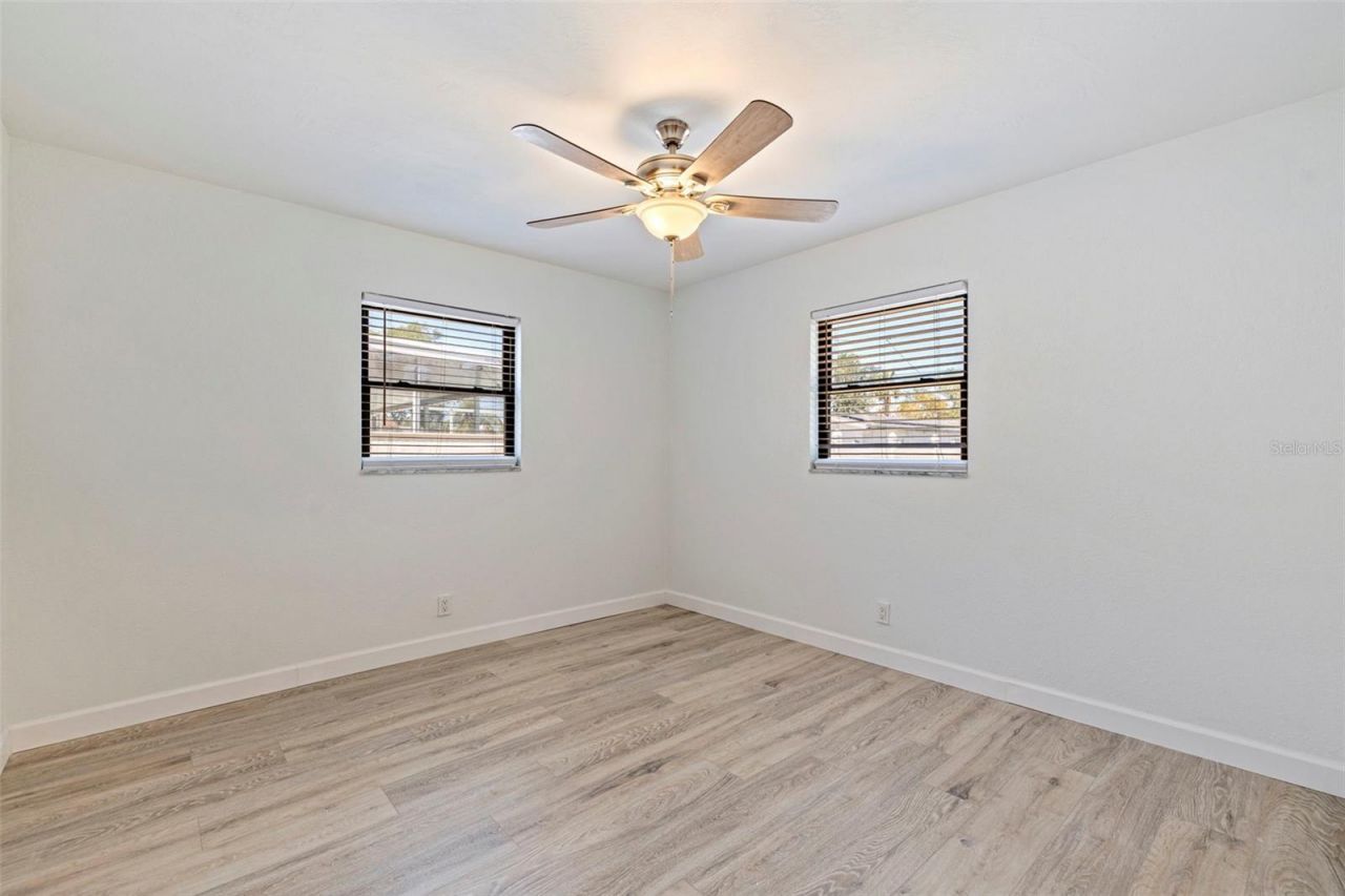 231 93rd Avenue N, Saint Petersburg, FL 33702 Photo