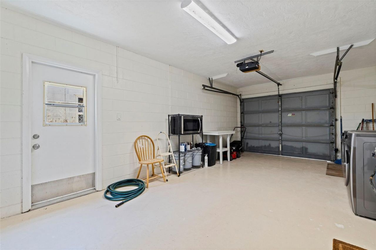 231 93rd Avenue N, Saint Petersburg, FL 33702 Photo