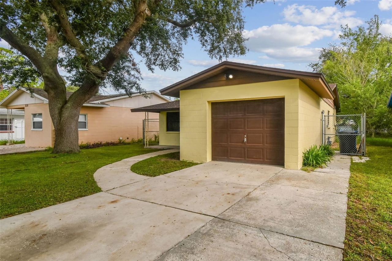 231 93rd Avenue N, Saint Petersburg, FL 33702 Photo