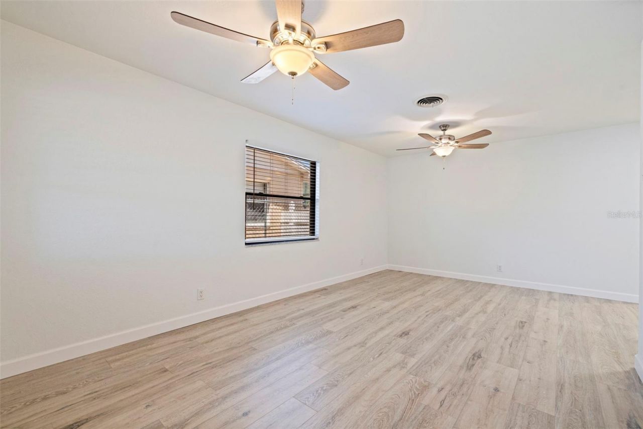 231 93rd Avenue N, Saint Petersburg, FL 33702 Photo
