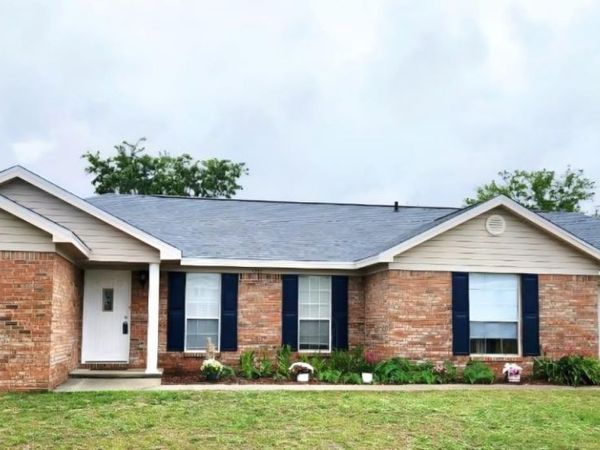 4342 Lorraine Ct, Gulf Breeze, FL 32563