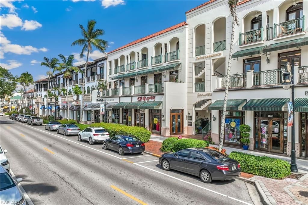 980 7th Ave S, Unit 201, Naples, FL 34102 Photo