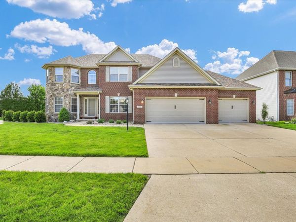 1821 Benodot Street , Champaign, IL 61822