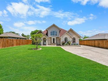 6808 Marvin Brown Street, Fort Worth, TX 76179
