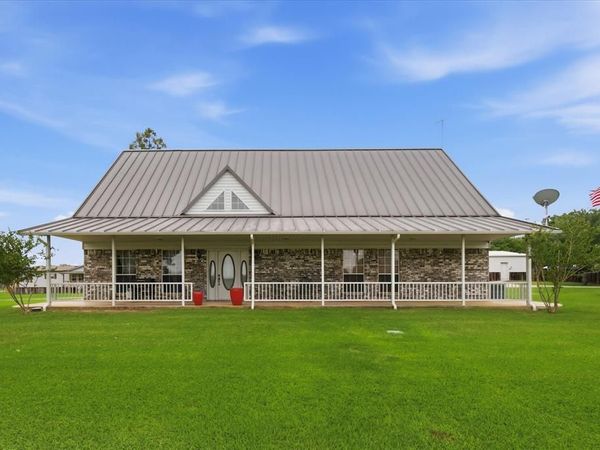 421 County Road 3342, Paradise, TX 76073